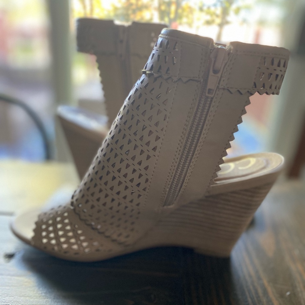 CCOCCI wedges size 8